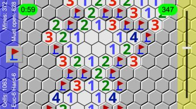 Screenshot of Non-Euclidean Minesweeper